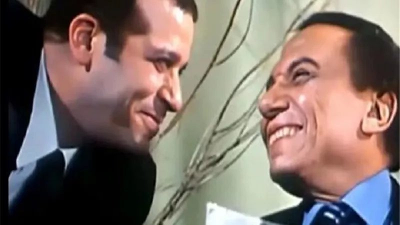 شريف منير يهنئ عادل إمام : 