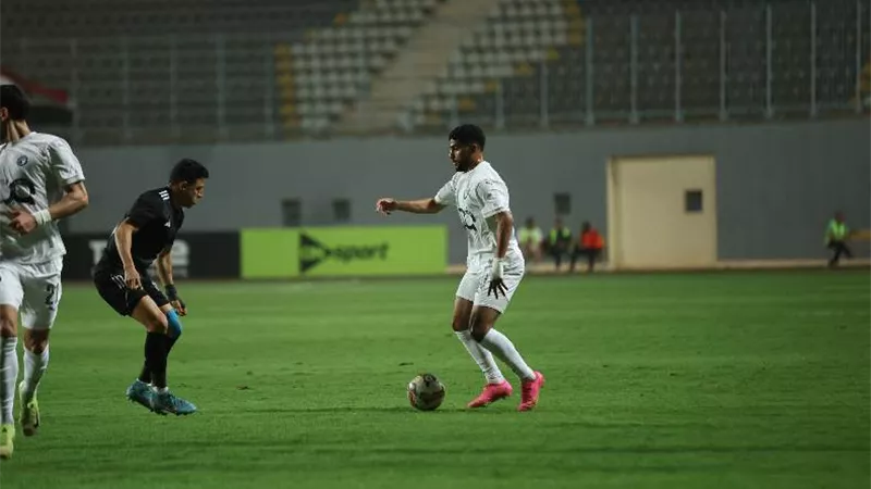 بيراميدز يفوز على بتروجت بثنائية ويواصل مطاردة الأهلى في الدورى