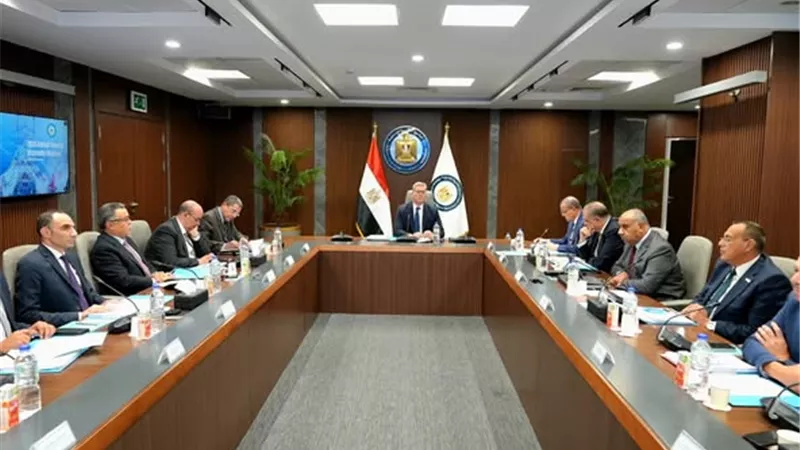وزير البترول يدعم توسع 