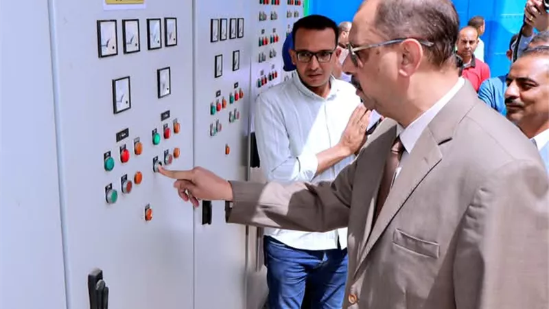 محافظ سوهاج يطلق التشغيل التجريبي محطة مياه أولادالشيخ دار السلام