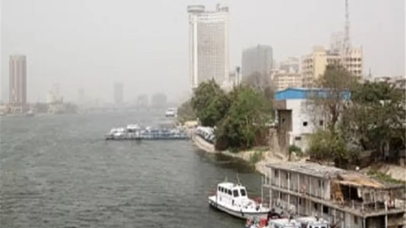 رياح مثيرة للأتربة على هذه المناطق غدا .. الأرصاد تحذر