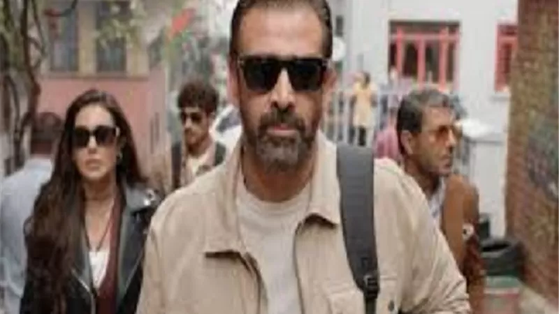 كريم عبد العزيز يرفض وصفه بلقب 