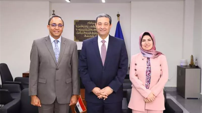 دمياط تستقبل محافظ قنا وتكرمه