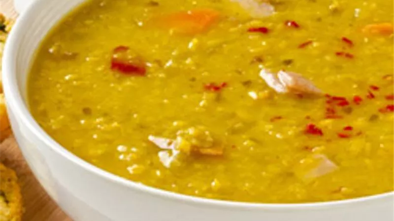 شوربة العدس بالخضروات