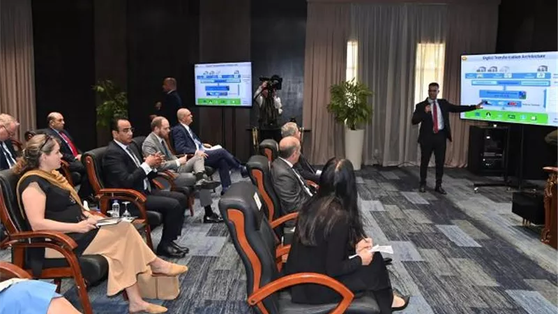 الرقابة الإدارية تستقبل وفدا من مجموعة ايه بى موللر – ميرسك