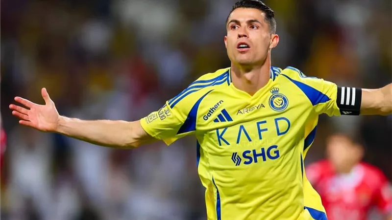 بمشاركة محمد شريف.. النصر يهزم الخليج بثنائية فى الدورى السعودى