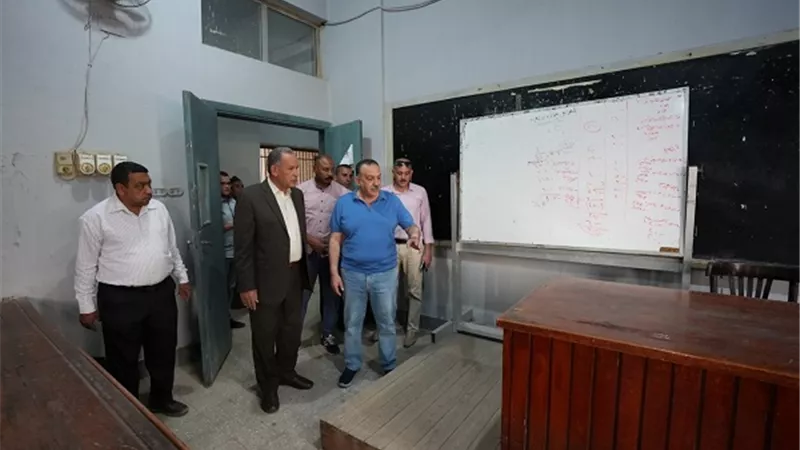 محافظ أسيوط يوجه بتطوير مركز التدريب وتجهيزه للمعلمين