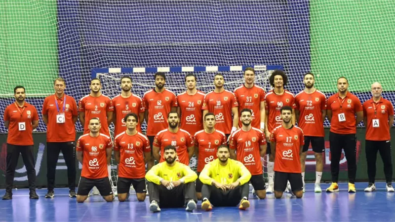 رجال يد الأهلي يلتقي منتدى درب السلطان المغربي