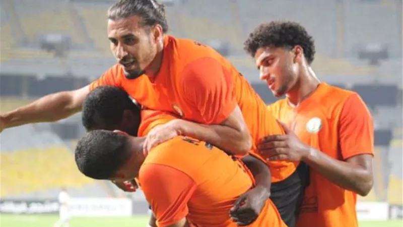 أسامة فيصل يقود البنك الأهلى لنصف نهائي كأس العاصمة على حساب مودرن