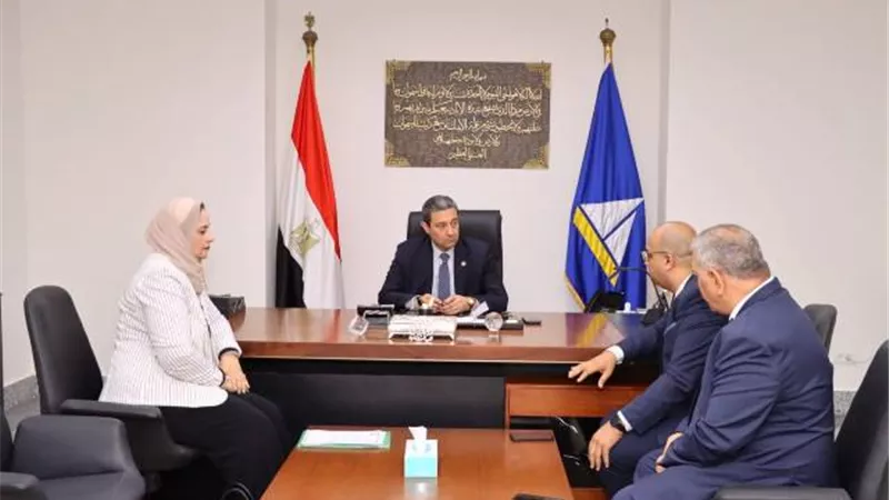 محافظ دمياط يتابع تطوير عيادة الطلبة للتأمين الصحى بشطا