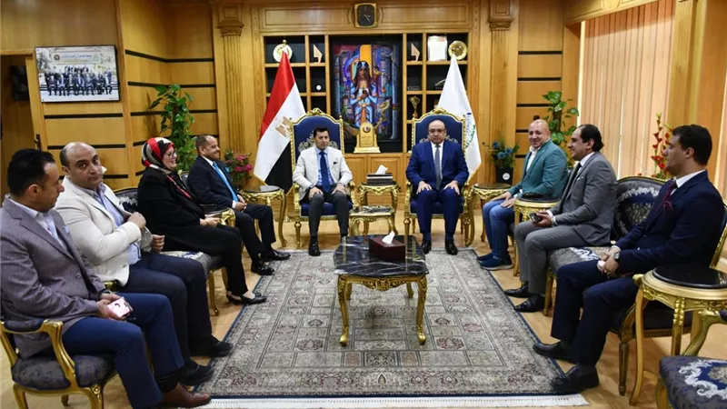 وزير الشباب يزور جامعة المنصورة للمشاركة في مناقشة رسالة دكتوراه