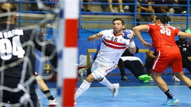 يد الزمالك يتفوق على الترجى التونسي فى الشوط الأول 14-13