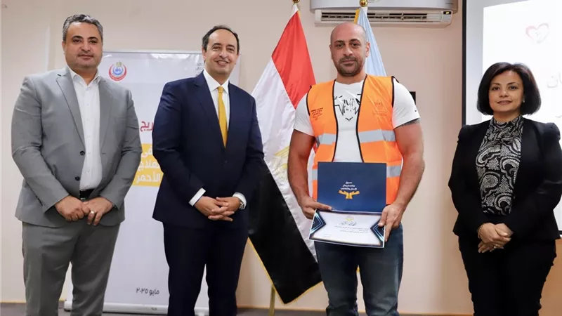 تخريج 100 متعافٍ من الإدمان بمركز العزيمة بالغردقة