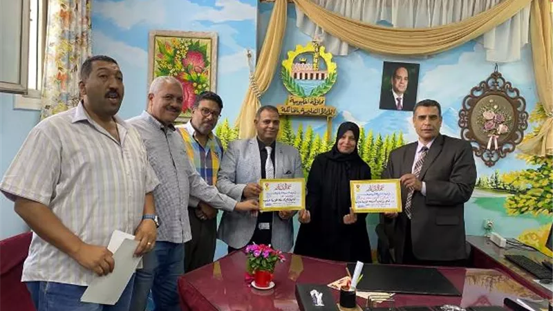 تكريم الفرق الكشفية والإرشادية والعروض الرياضية بتعليم الخانكة