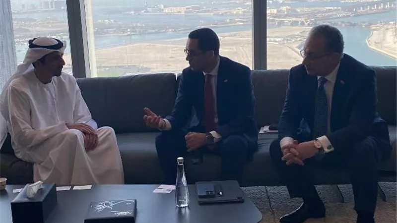 وزير الاستثمار يلتقي العضو المنتدب لمدن العقارية القابضة