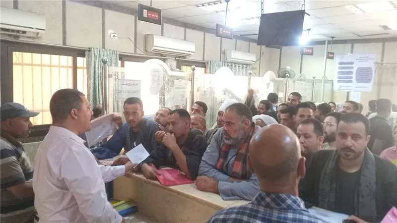 محافظ أسيوط يشدد على متابعة إجراءات التصالح في مخالفات البناء