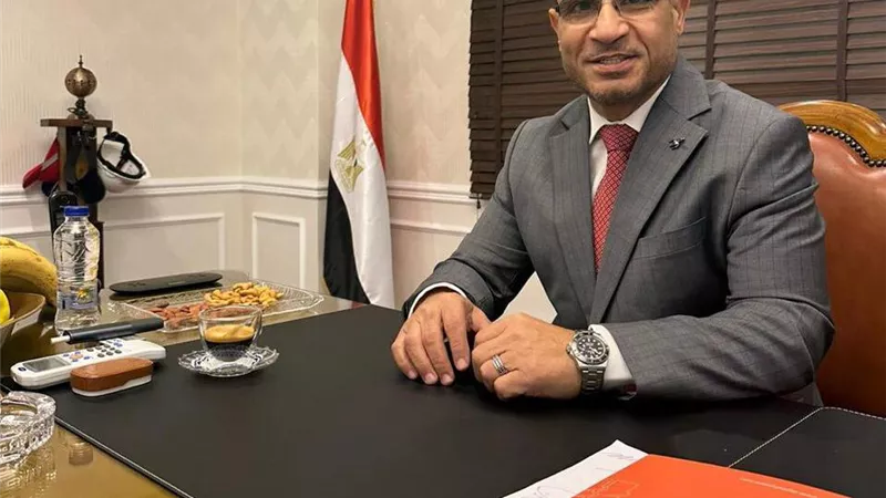 طارق الجيوشي: الدولة تبذل جهود كبيرة لتعميق صناعة حديد التسليح محليًا
