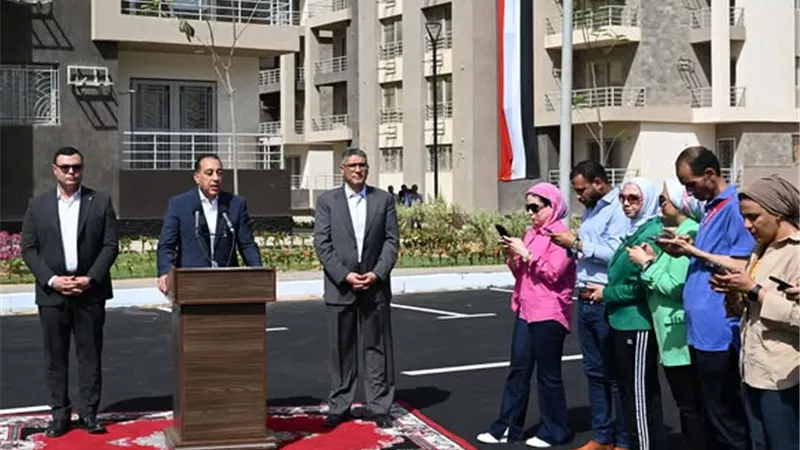 رئيس الوزراء: 60% من القيمة الحقيقية للوحدة السكنية بالإسكان الاجتماعي تقدمها الدولة كدعم للمستفيد