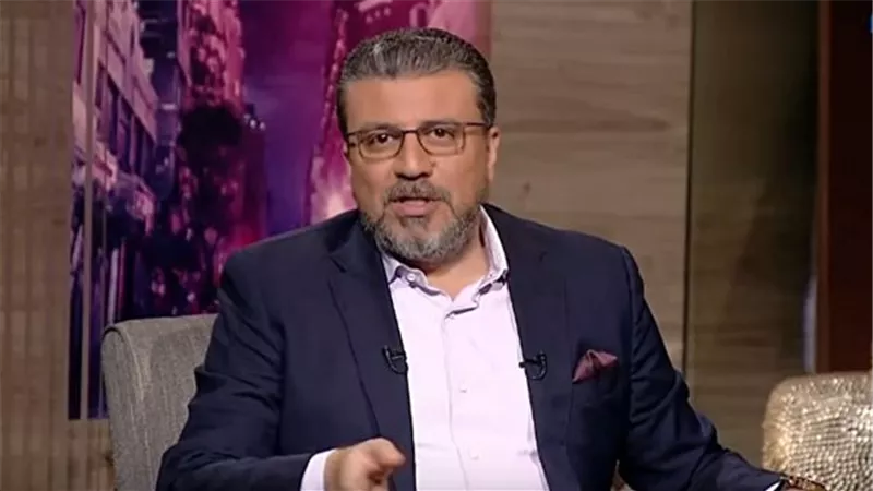 عمرو الليثي يعتذر عن حلقة الغد من برنامج 