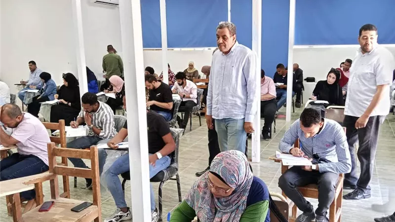 بدأت امتحانات منتصف الفصل الدراسي الماجستير المهني لكلية التجارة