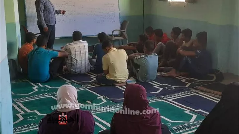 مساجدالوادى الجديد تستقبل طلاب المدارس بحلقات علم ومراجعات نهائية