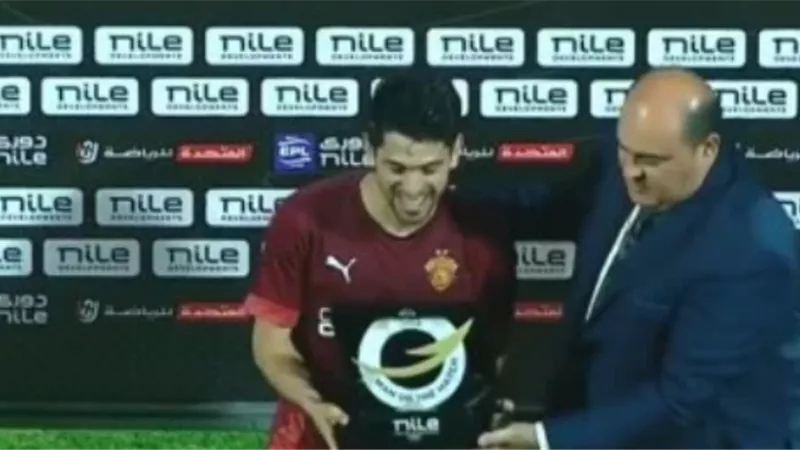 محمد شكرى أفضل لاعب فى مباراة سيراميكا وحرس الحدود