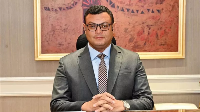 وزير الإسكان يتابع أعمال رفع الكفاءة بالمدن الجديدة
