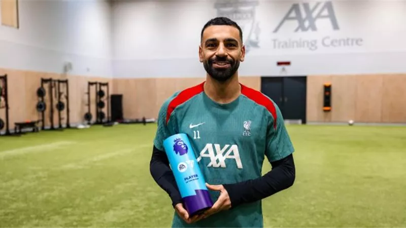 محمد صلاح في الهجوم.. تشكيل ليفربول أمام كريستال بالاس