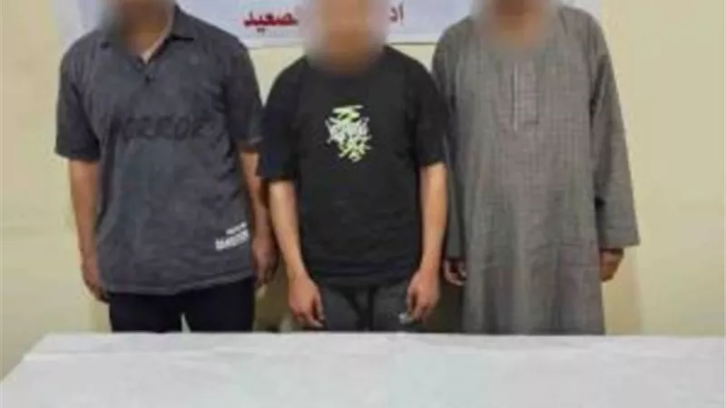 ضبط تشكيل عصابي للنصب على المواطنين بالمنيا