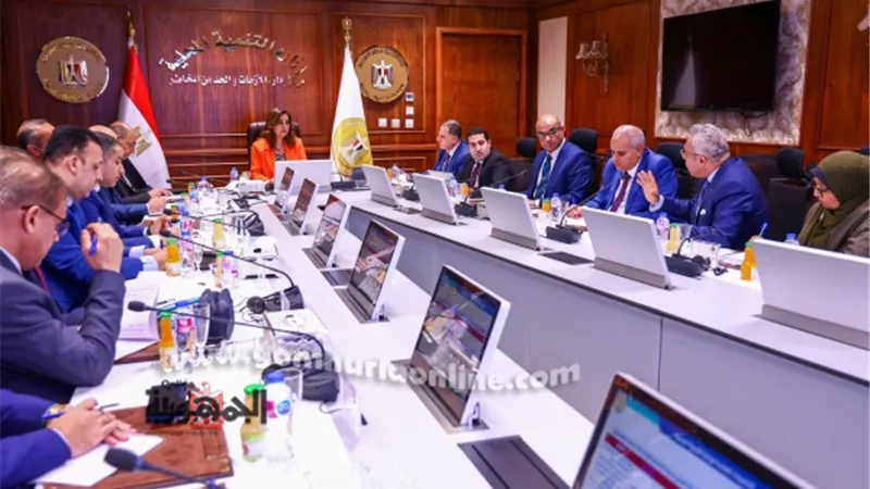 التنمية المحلية: تسهيلات جديدة وتوحيد إشتراطات تراخيص المحلات