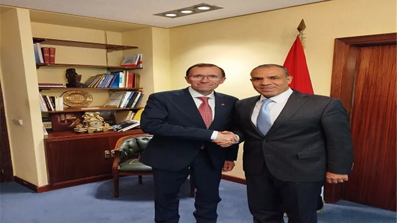 وزير الخارجية والهجرة يلتقى مع وزير الخارجية النرويجي
