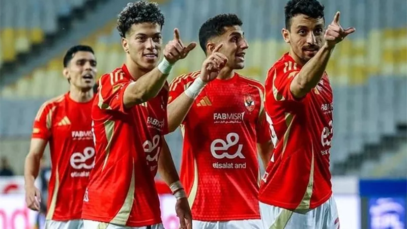 الأهلي كامل العدد فى مباراة حسم الدوري أمام فاركو