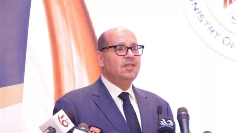 ياسر إدريس يهنئ عبدالمقصود بعضوية المكتب التنفيذي للاتحاد الدولي لرفع الأثقال