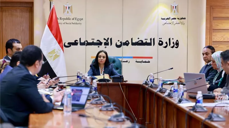 وزيرة التضامن تجتمع مع الإدارة العامة لإدارة الأصول بالوزارة