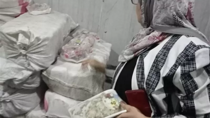 ضبط ٢٥ طنا مصنّعات لحوم فاسدة وغير صالحة للاستهلاك الآدمي