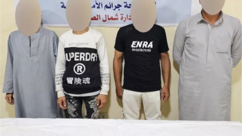 ضبط عصابة نصبت على المواطنين والاستيلاء على بيانات بطاقات الدفع