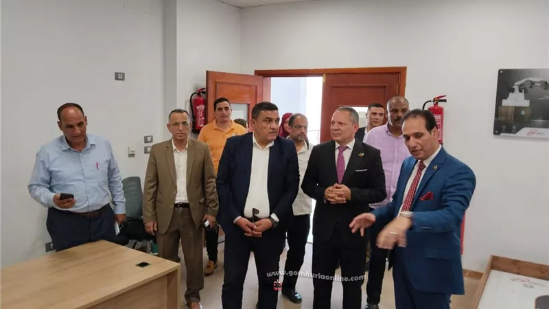 رئيس الجامعة يستقبل رئيس جهاز تنمية مدينة دمياط الجديدة