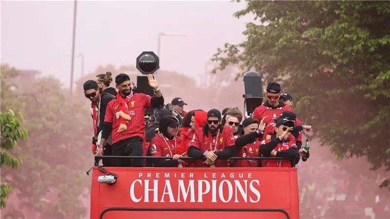 ليفربول يصدر بيانًا بشأن حادث موكب التتويج بـ الدوري الإنجليزي