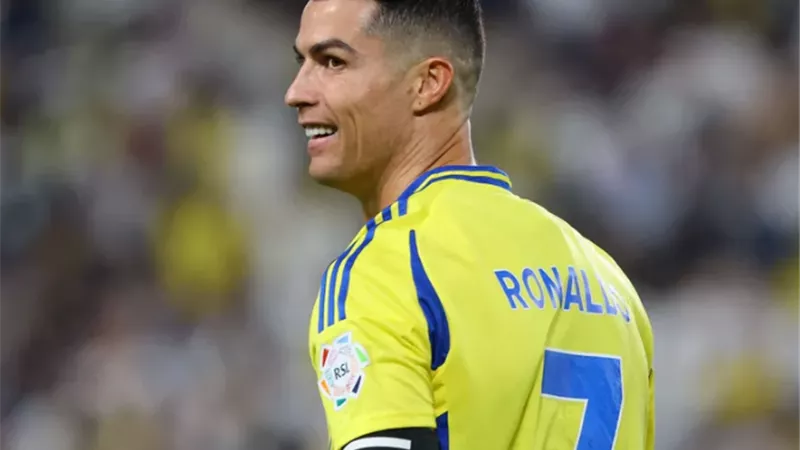 كريستيانو يلوح بالنهاية مع النصر