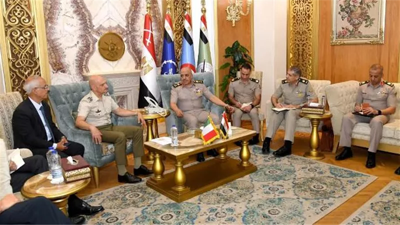 الفريق أحمد خليفة يلتقى رئيس هيئة الأركان المشتركة الإيطالية