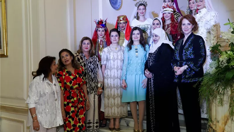 السفارة التركية بالقاهرة تشهد عرض تقاليد الزفاف العريقة بالأناضول