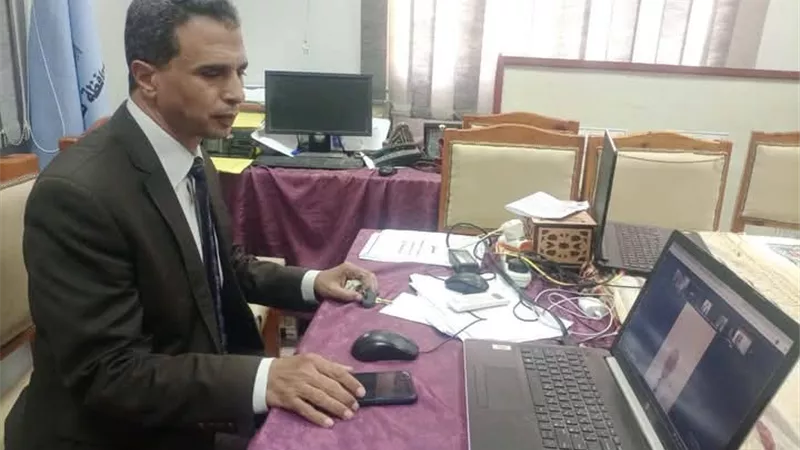 وكيل تعليم كفرالشيخ يتابع امتحانات النقل والدبلومات الفنيةالعملية