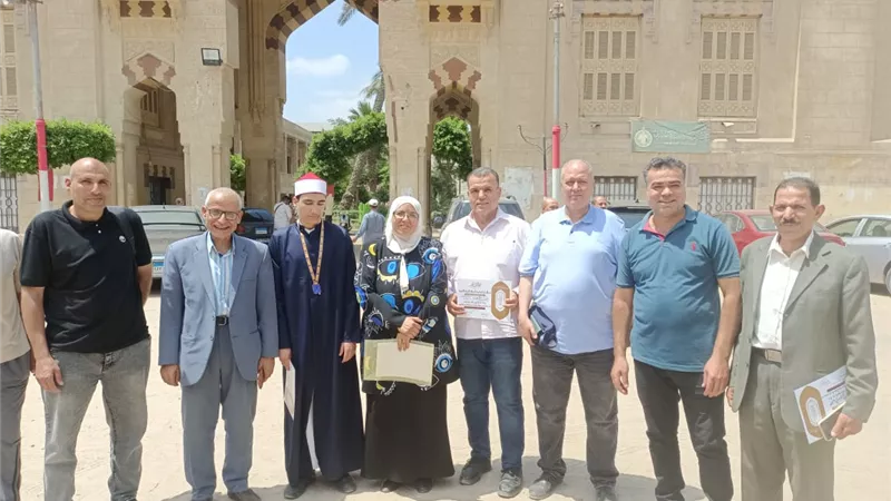 الشرقية تهنئ الطالب محمد رضا لفوزه بالمركز الأول في تحدي القراءة