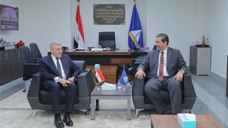 محافظ دمياط يستقبل رئيس هيئة الأوقاف المصرية