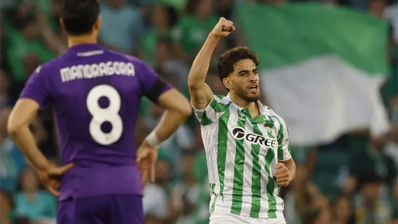 تشيلسي يصطدم بريال بيتيس اليوم في نهائي دوري المؤتمر الأوروبي