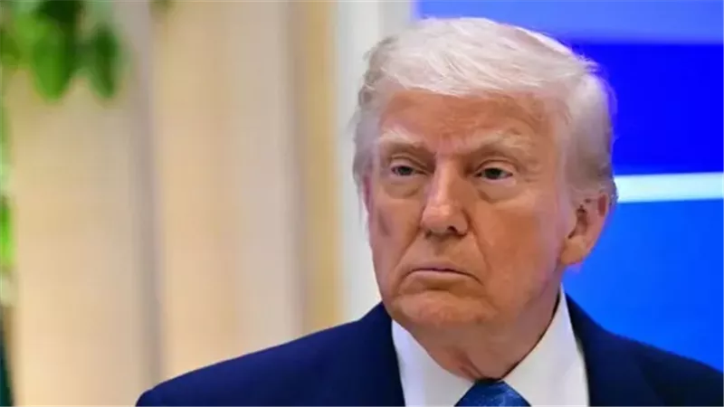 ترامب: أرفض فكر نتنياهو بتوجيه ضربة لإيران