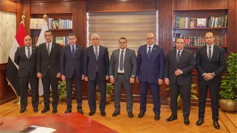 النائب العام يستقبل رؤساء الاستئناف للنيابات المتخصصة والاستئناف
