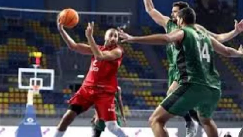 الأهلي يواجه الاتحاد في نهائي دوري السوبر لكرة السلة .. اليوم