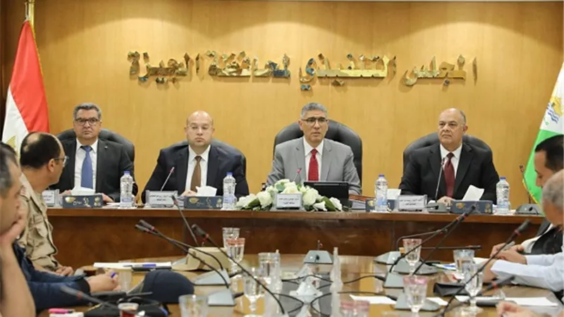 استعدادًا لعيد الأضحي.. إجراءات احترازية بالجيزة لتحصين شوادر المواشي