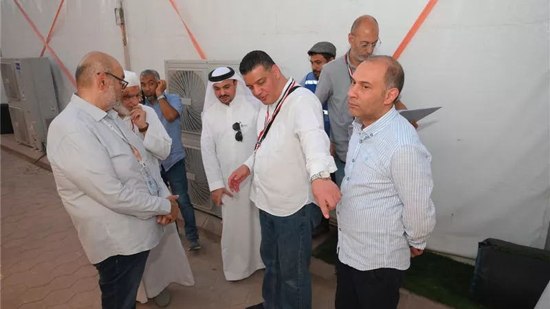 بعثة حج الجمعيات الأهلية تجري معاينة ميدانية لمخيمات الحجاج في عرفات ومنى